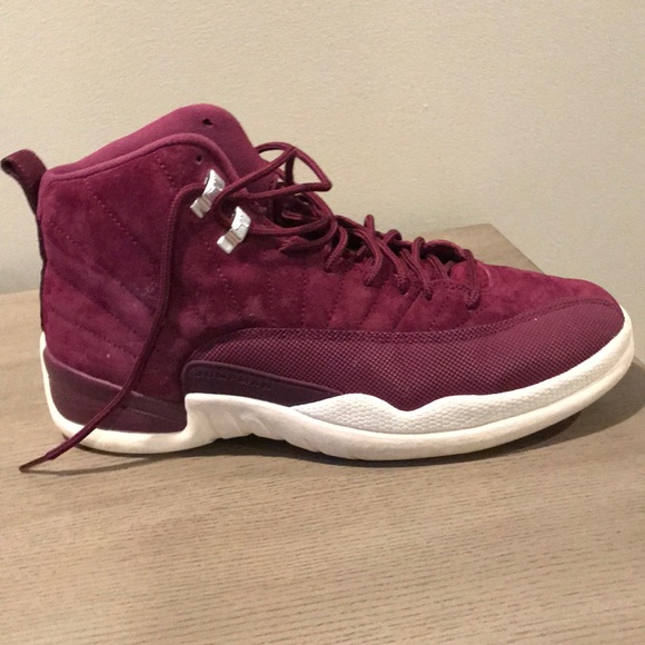 Hi these are brand new Bordeaux Jordan’s - Picture 3 of 3